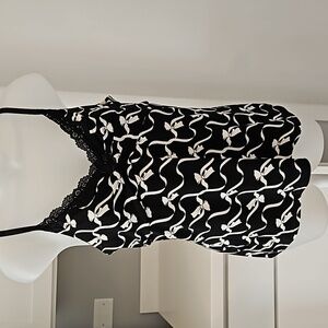 White House Black Market Spaghetti Strap Tank Top Stretch Fabric Sz.M